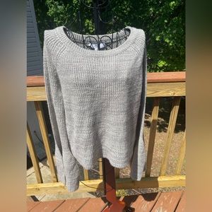 Flare arm/bell bottom sweater🦋